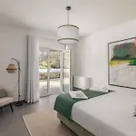 Villa E5 *