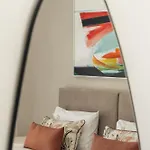 E5 Villa Tunes